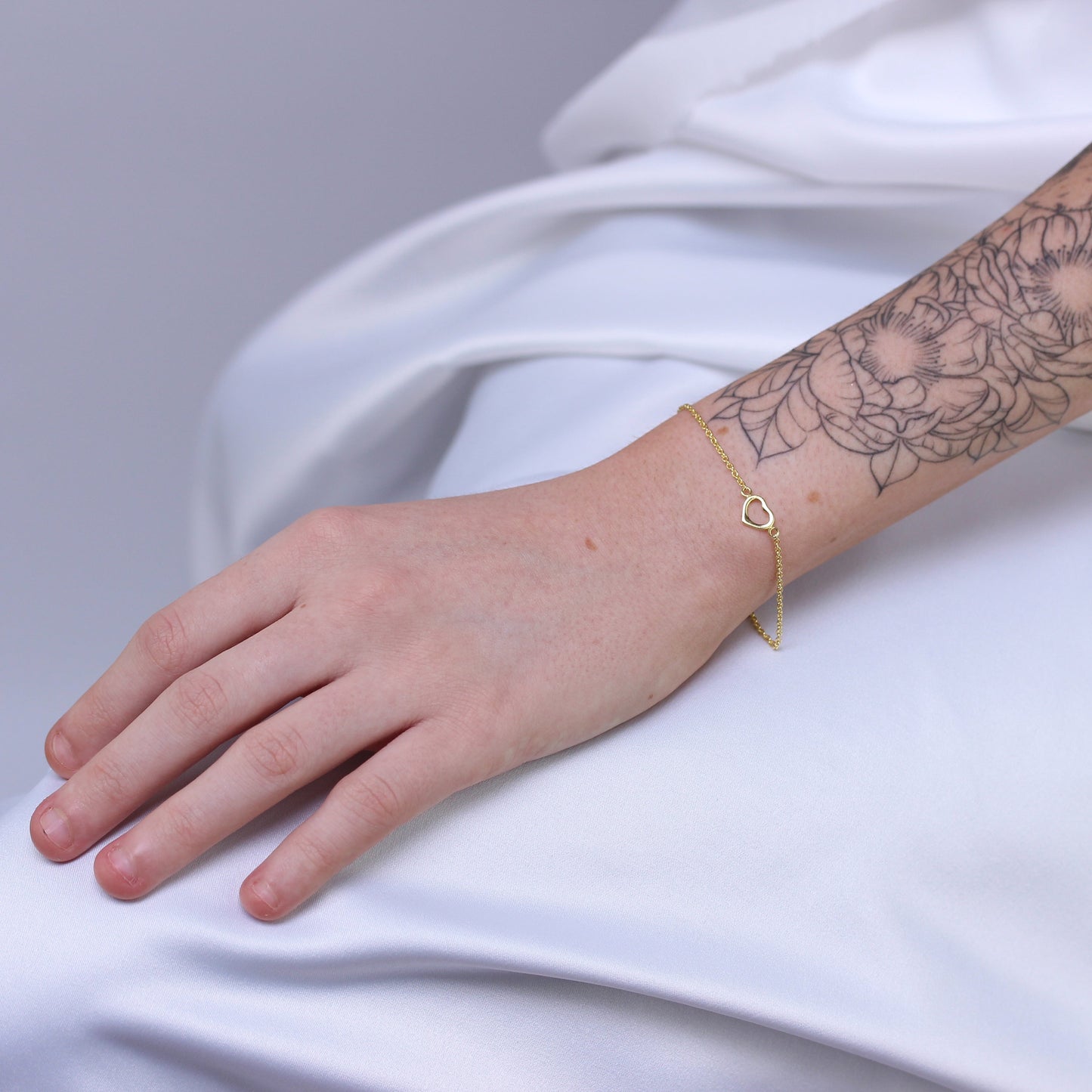 Gold Plated Sterling Silver Open Heart Rolo Chain Bracelet