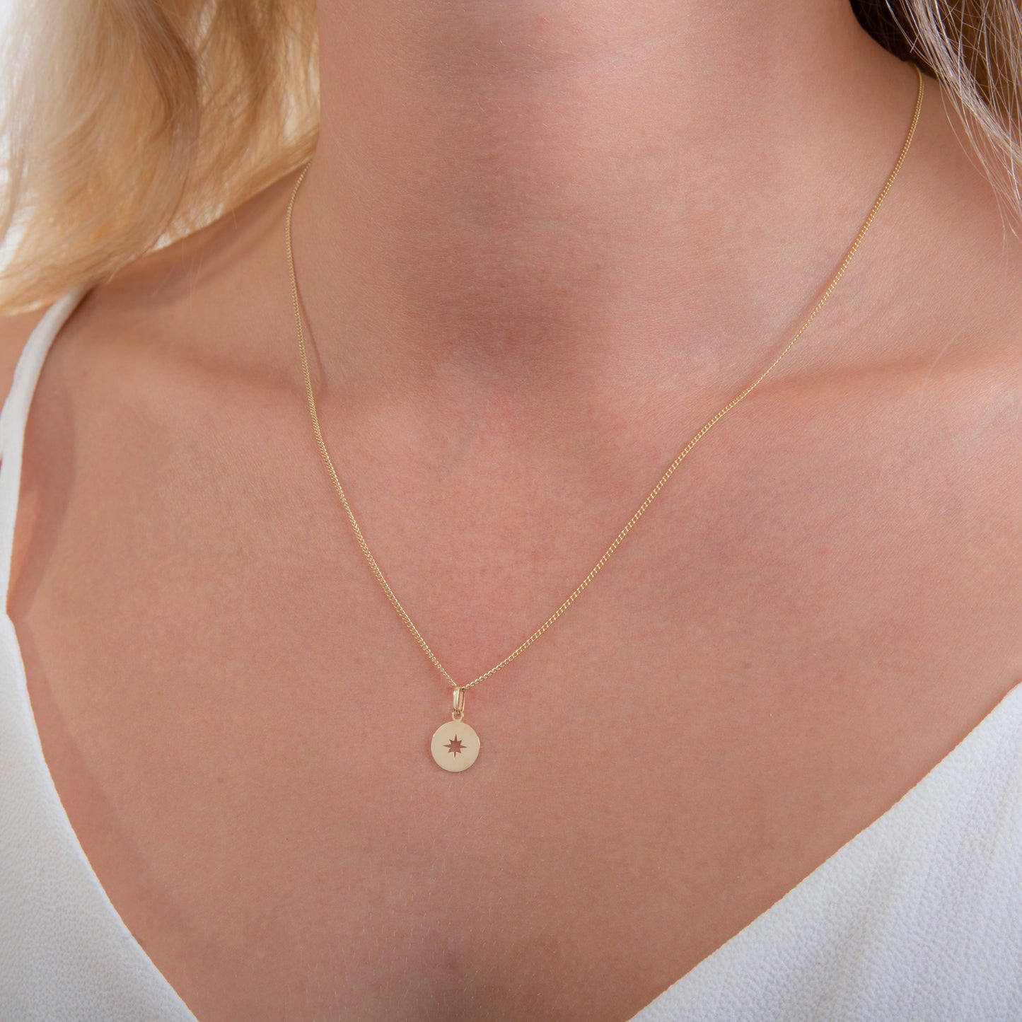 9ct Gold Compass Necklace - 16 - 18 Inches