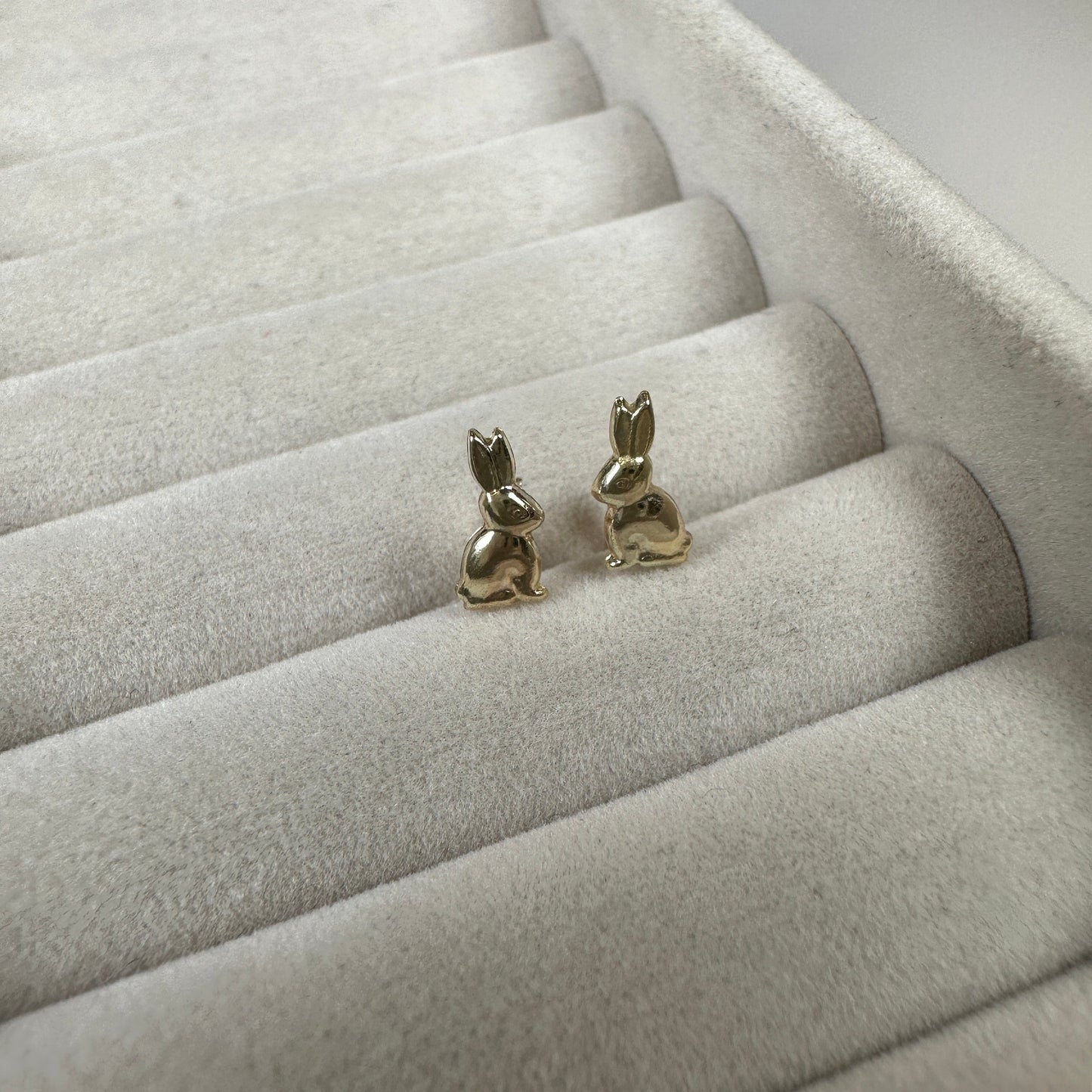 Andralok 9ct Yellow Gold Bunny Rabbit Stud Earrings
