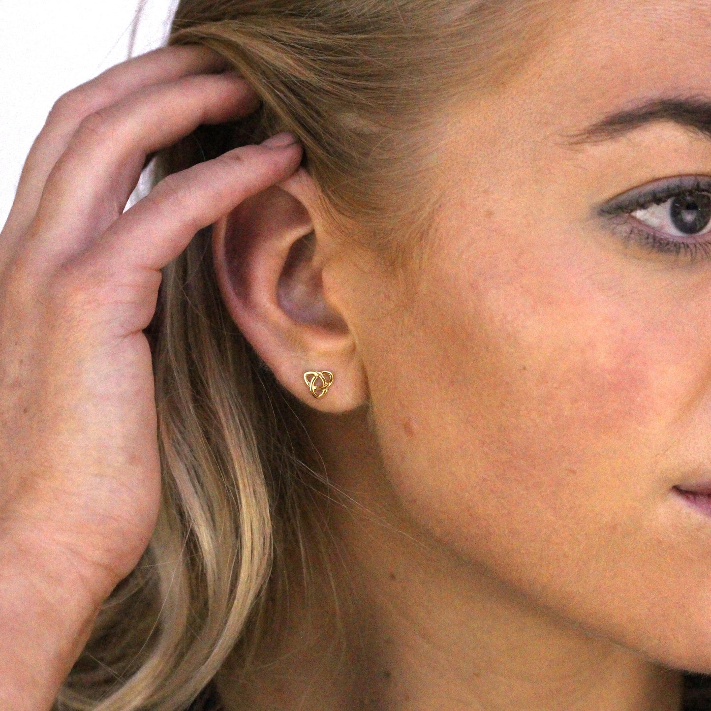 9ct Yellow Gold Triangular Celtic Knot Stud Earrings