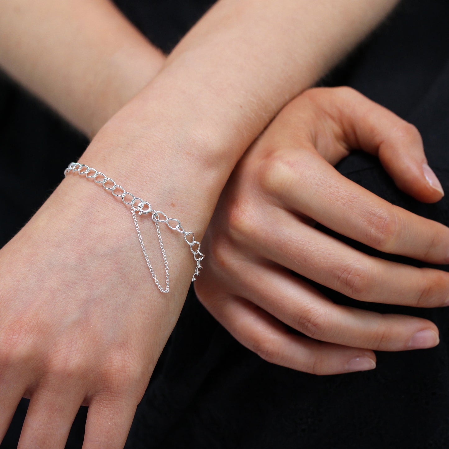 Sterling Silver Light Curb Chain Charm Bracelet