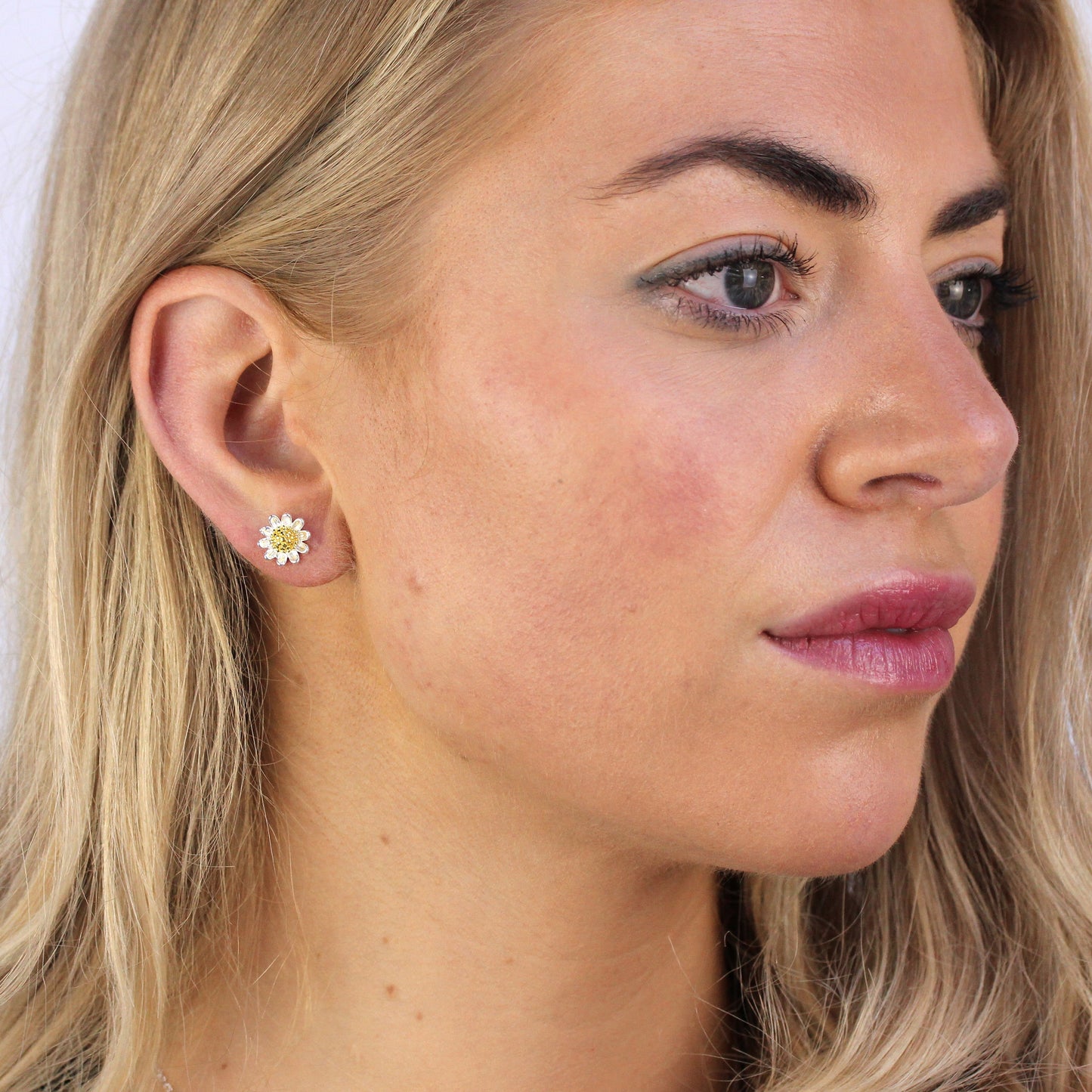 Sterling Silver & Gold Plated Daisy Flower Stud Earrings
