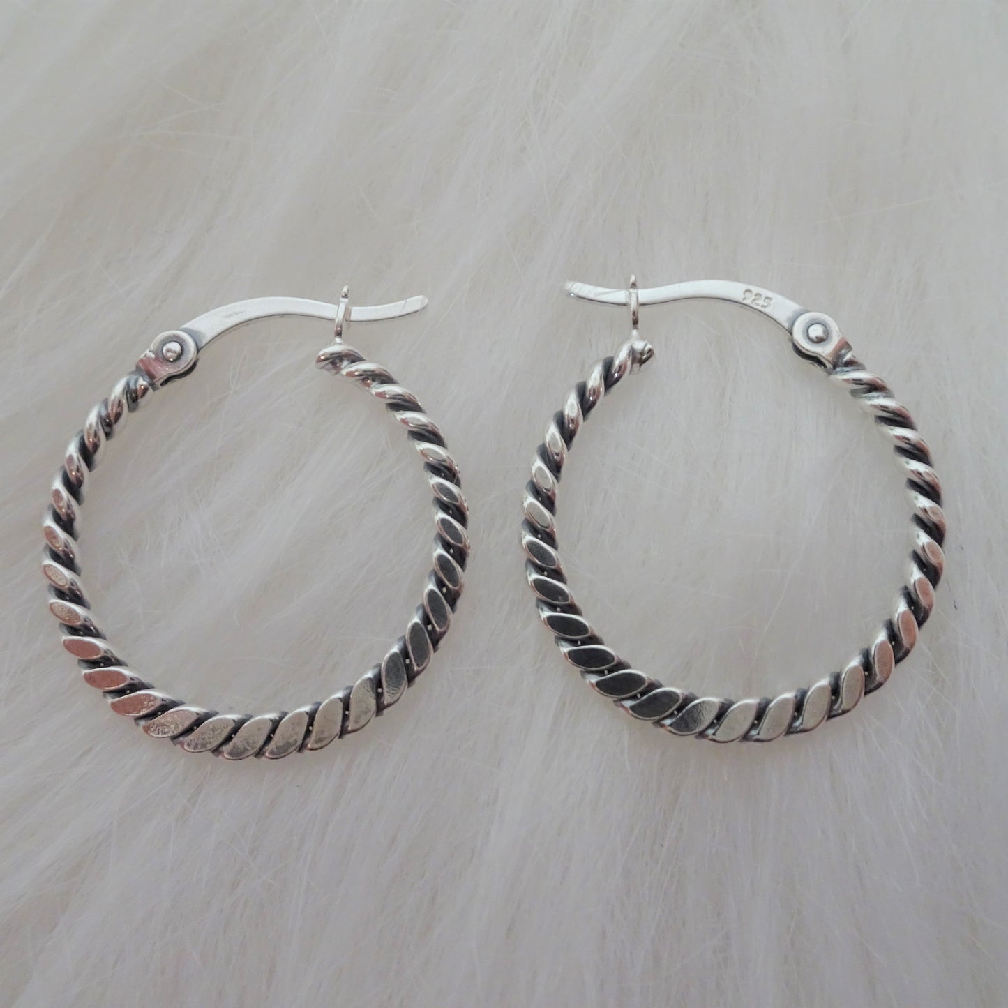 Sterling Silver 21mm Woven Hoop Earrings