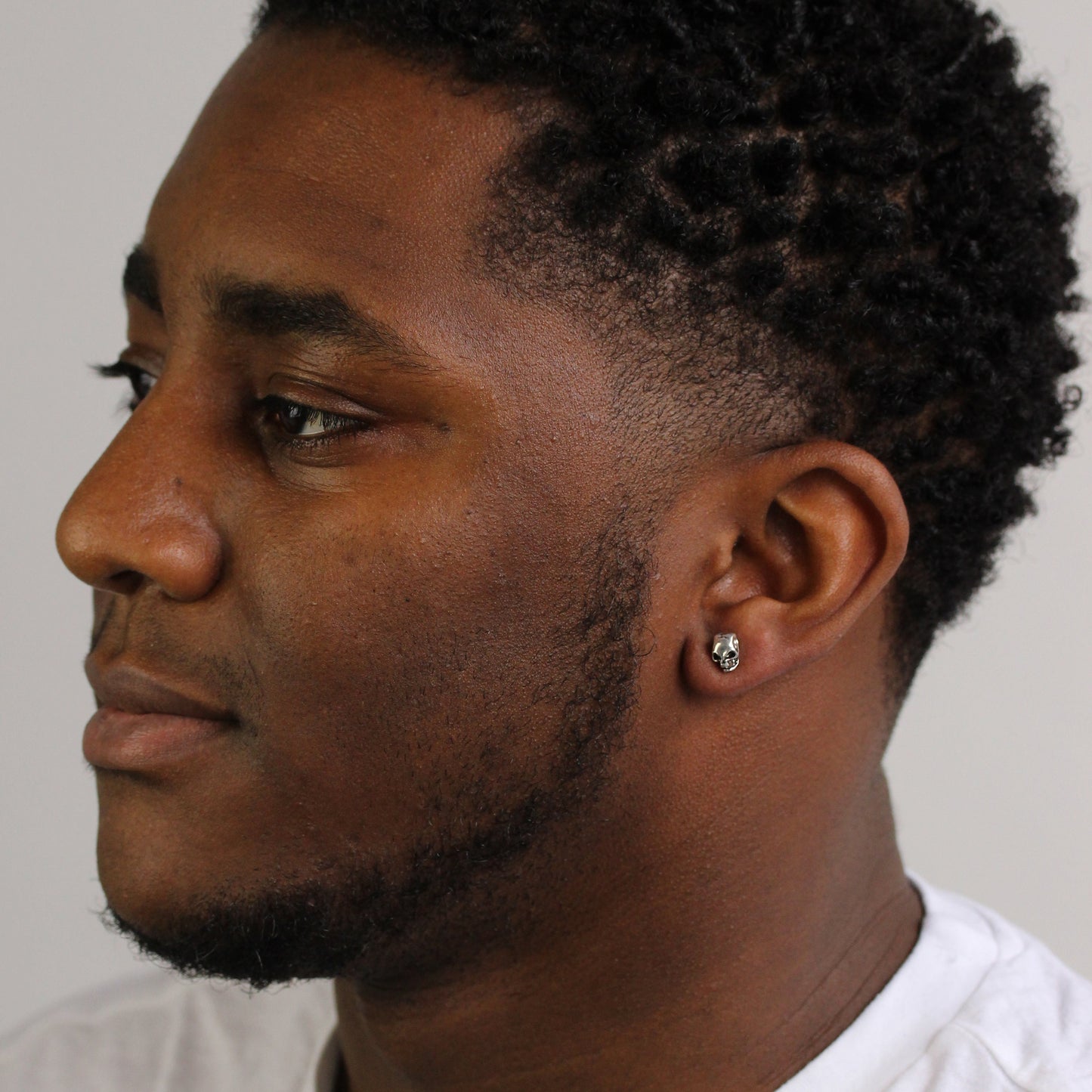 Sterling Silver Mens Skull Single Ear Stud Earring