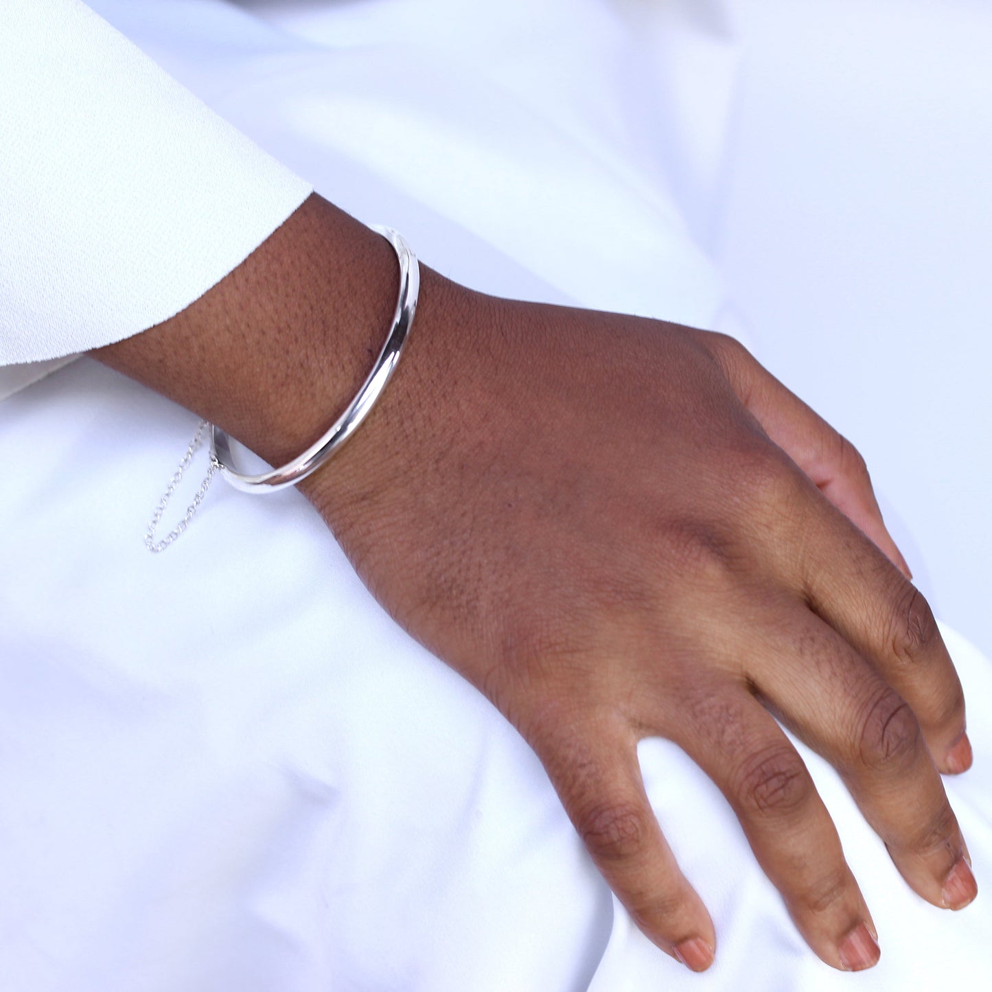 Sterling Silver Plain Hinged Round Bangle