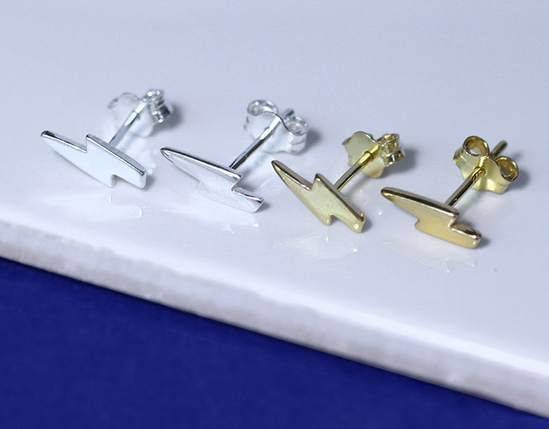 glossary: stud earring fastenings