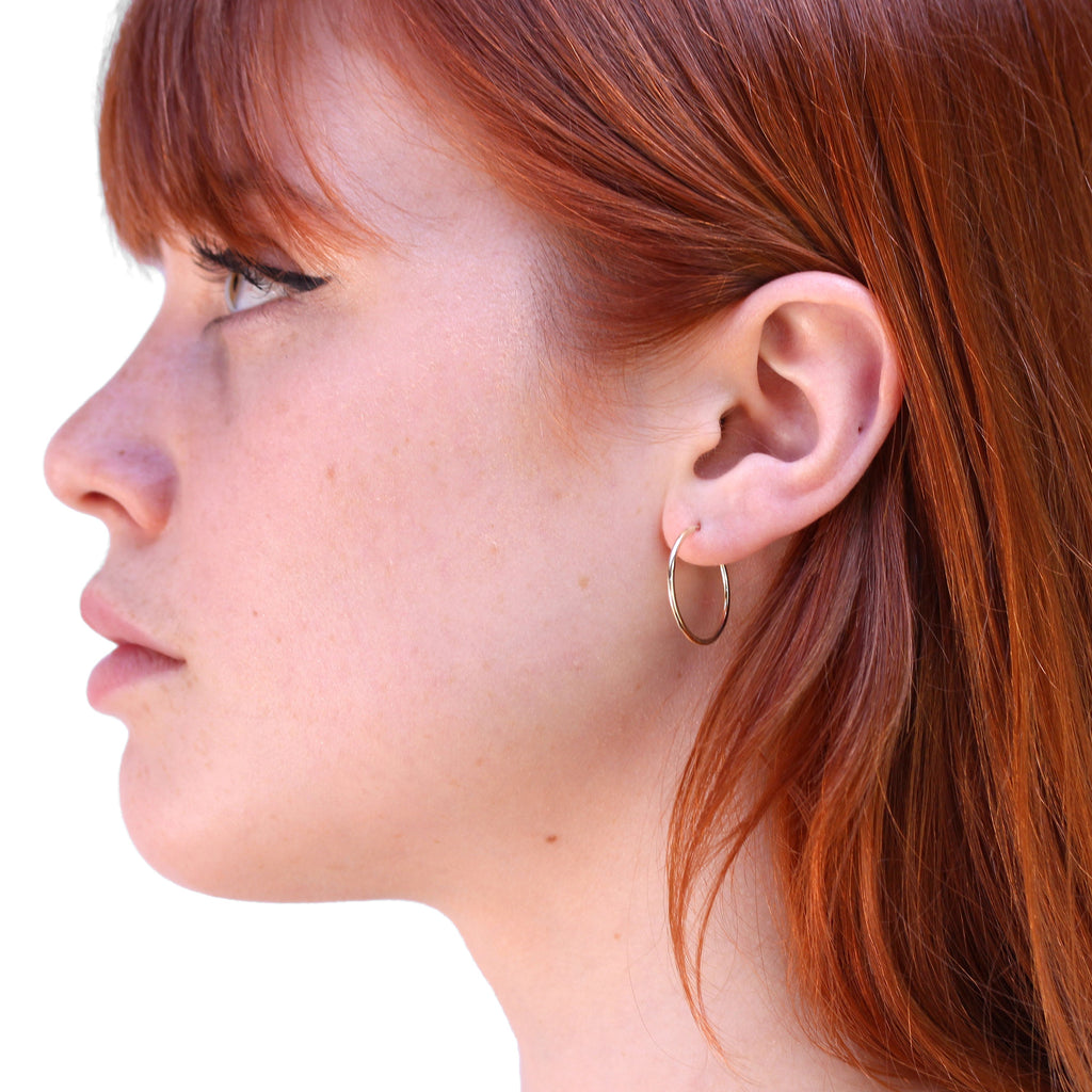 9ct Gold Plain Medium 20mm Hoop Earrings