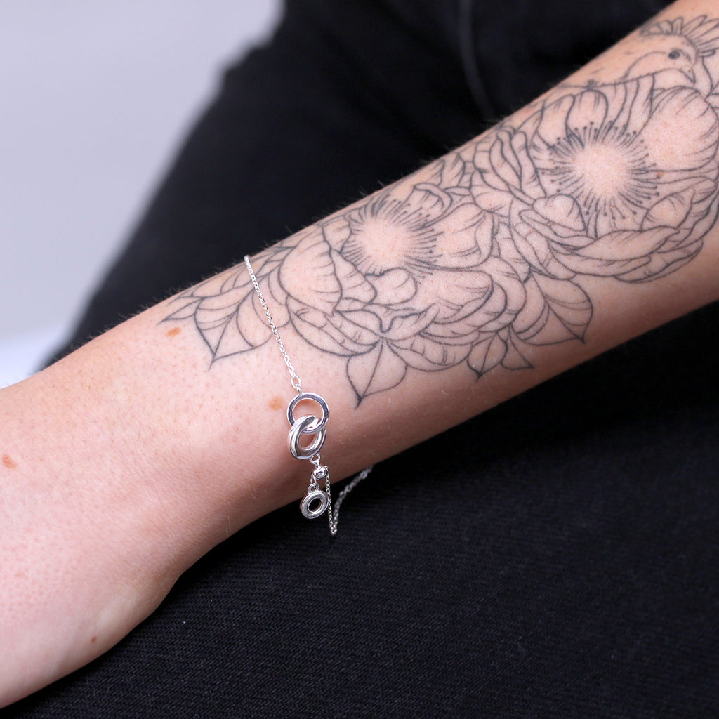 Sterling Silver Interlocking Karma Circles Adjustable Bracelet