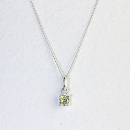 Sterling Silver Peridot CZ August Birthstone Claw Necklace - 14 - 32 Inches