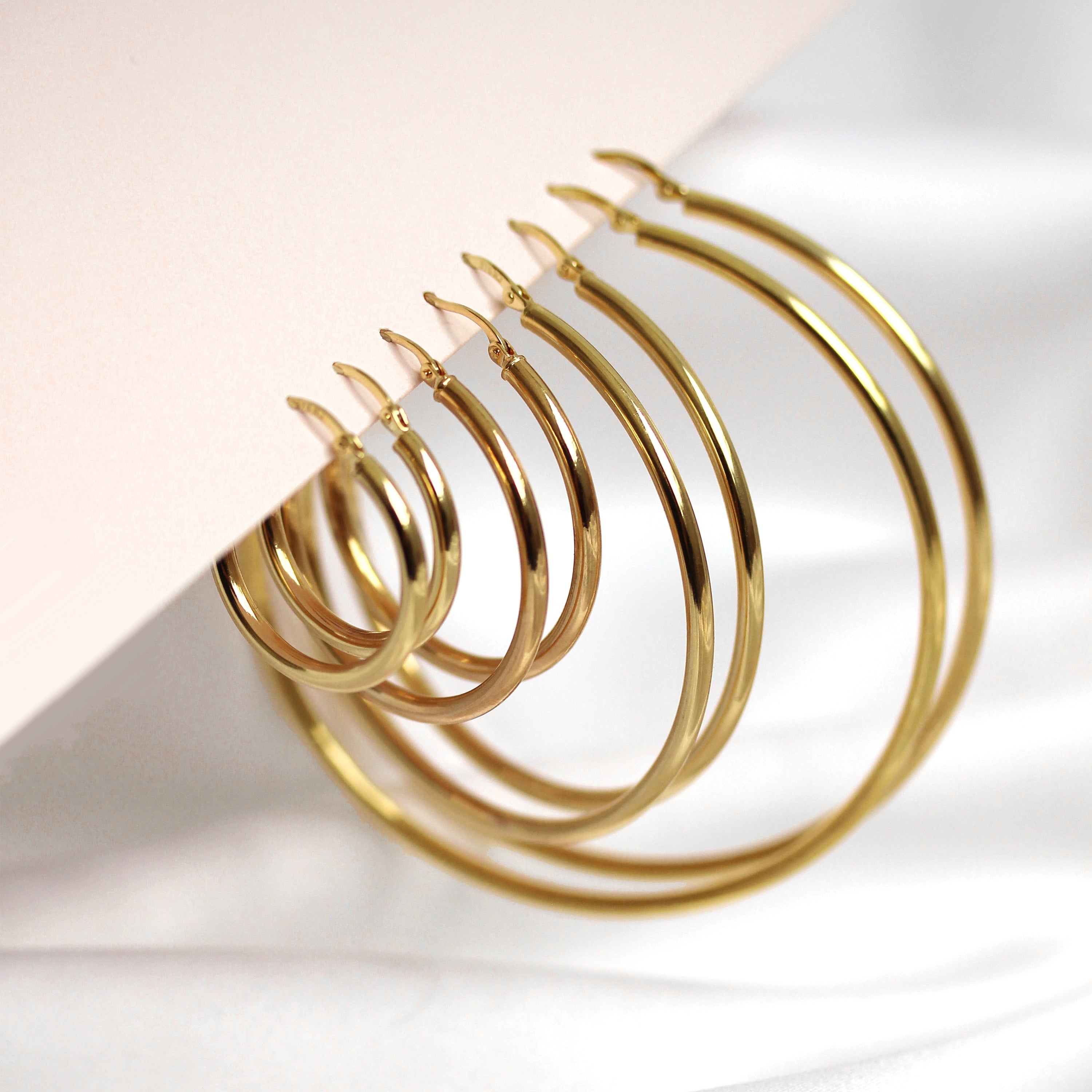 9ct Gold 10mm - 70mm Lightweight Hinged Hoop Earrings