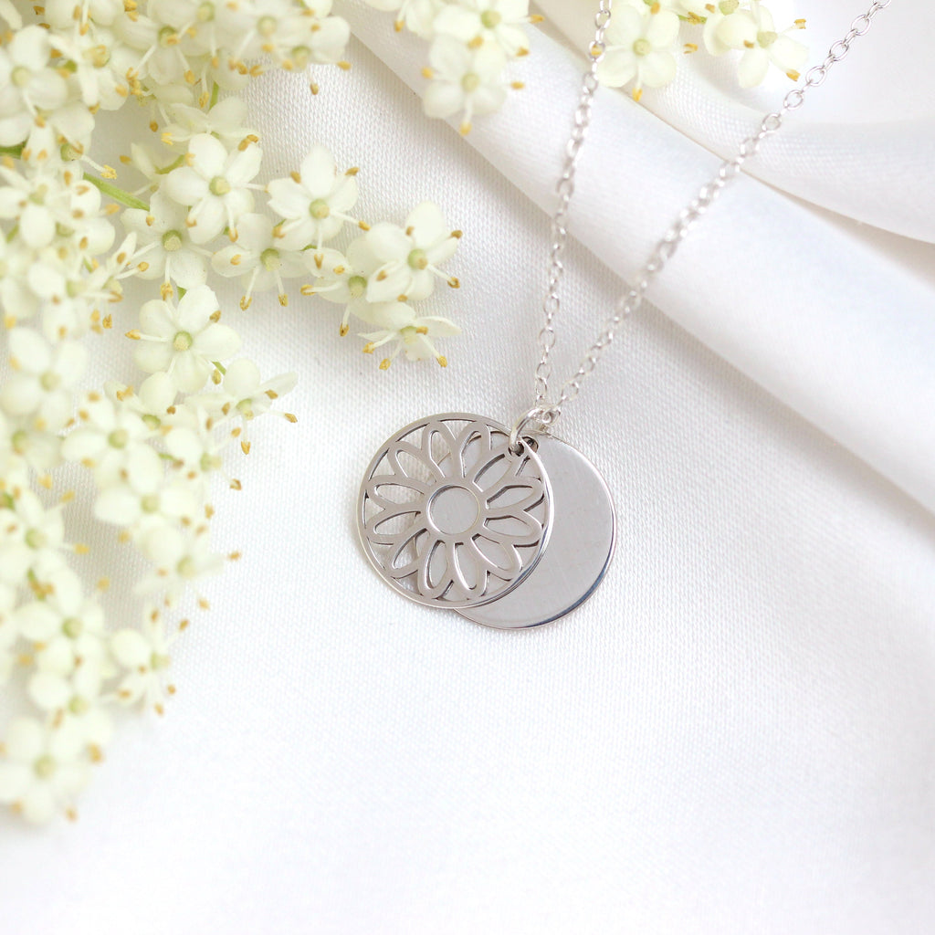 Sterling Silver April Daisy Birth Flower & 13mm Engravable Tag Necklace 14 - 14 Inches