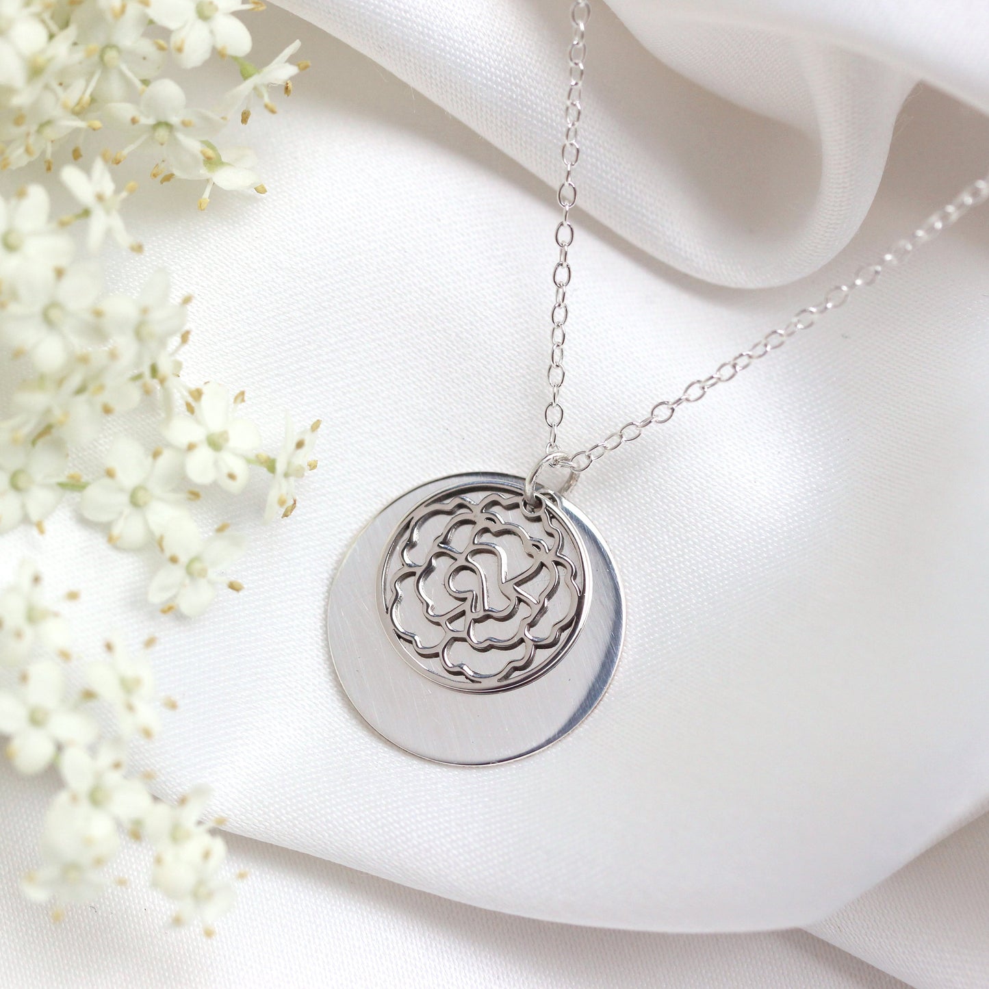 Sterling Silver January Carnation Birth Flower & 18mm Engravable Tag Necklace 14 - 22 Inches