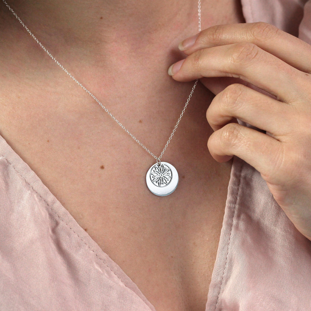Sterling Silver Chrysanthemum Flower & 18mm Tag Necklace 14-16 Inches