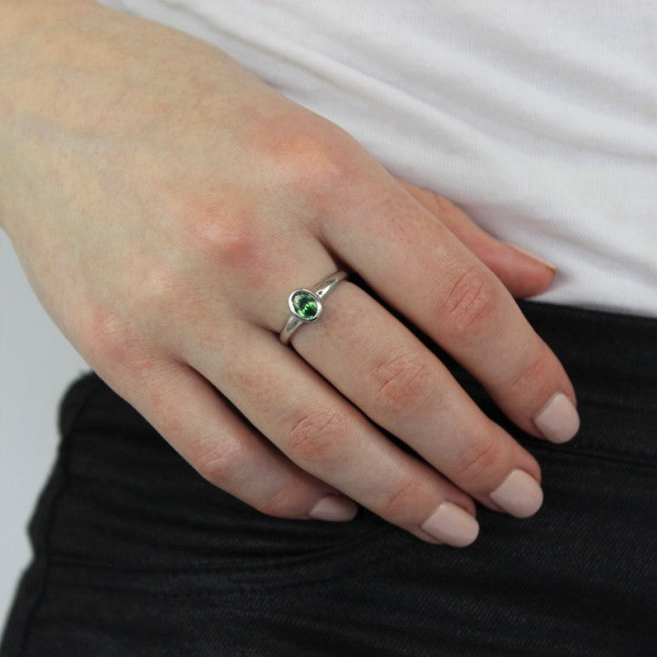 Sterling Silver & Emerald CZ Crystal Oval May Birthstone Ring Sizes J - U