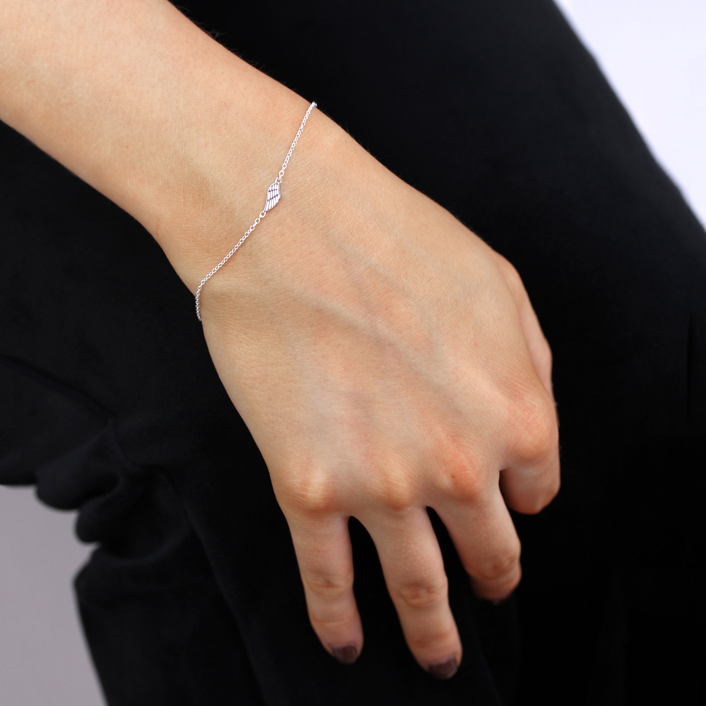 Sterling Silver 7 Inch Fine Belcher Bracelet with Angel Wing Charm & Clasp