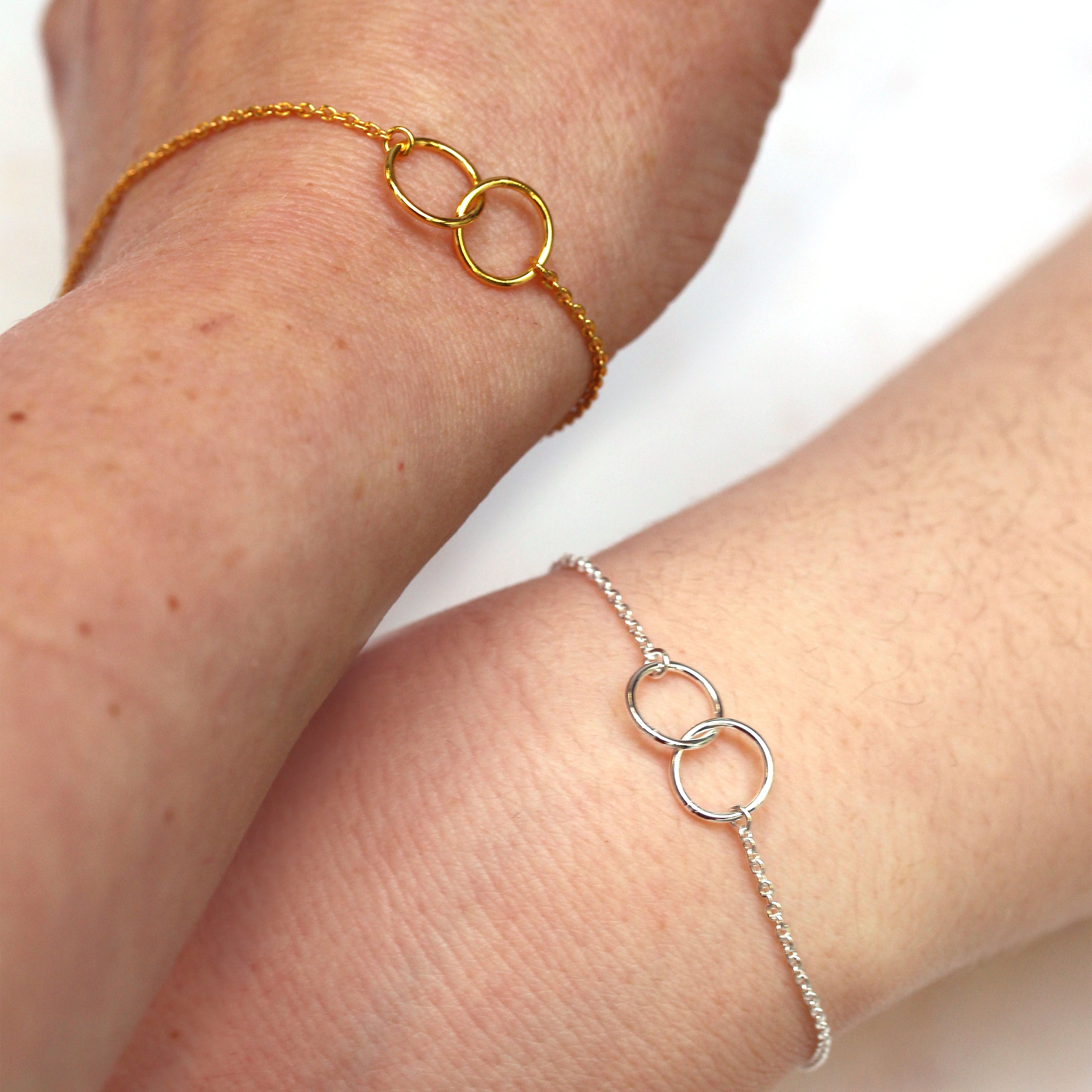 Fine Sterling Silver Infinity Loop Belcher Chain Bracelet