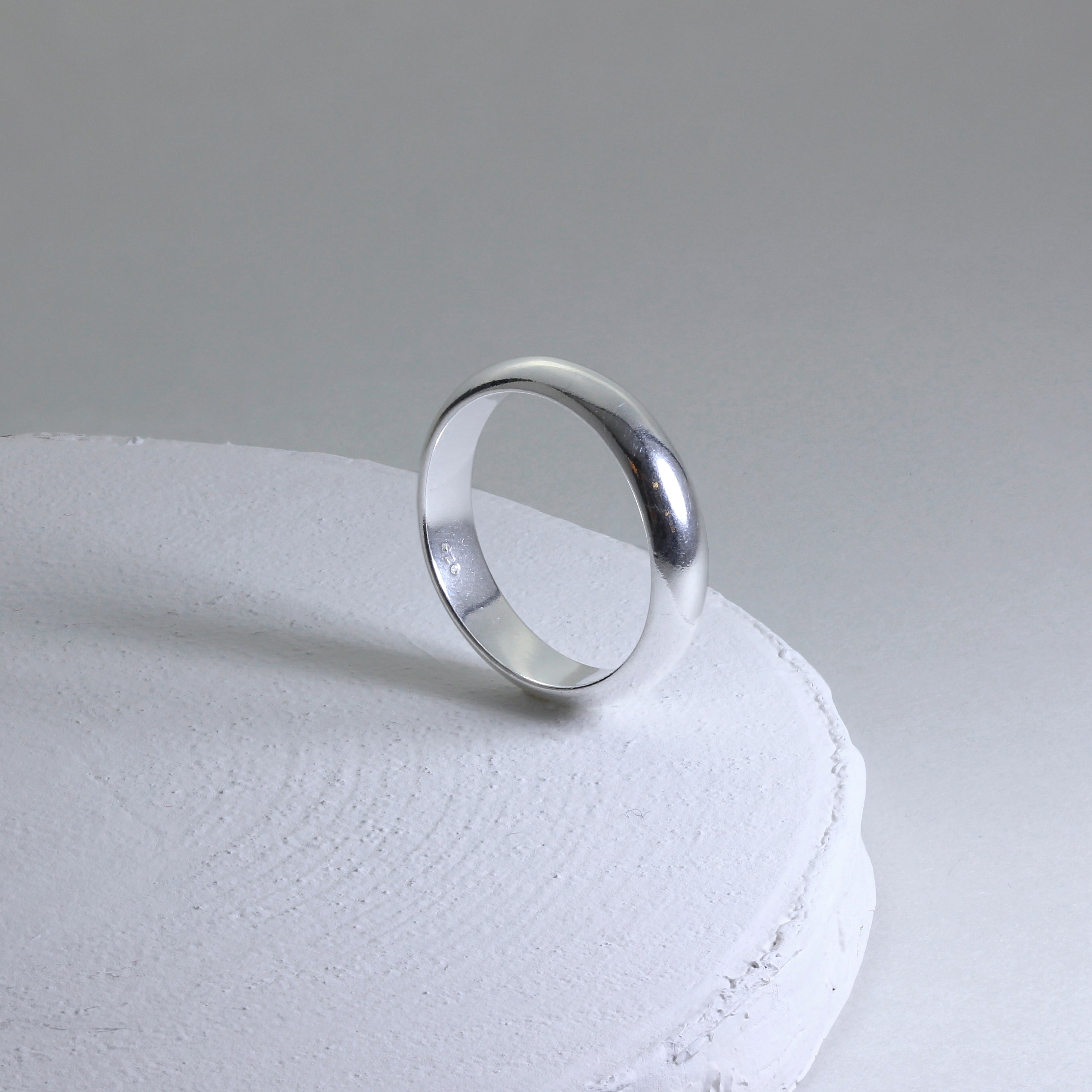 Sterling Silver 4mm D Shaped Wedding Band Ring Size I - Z+6
