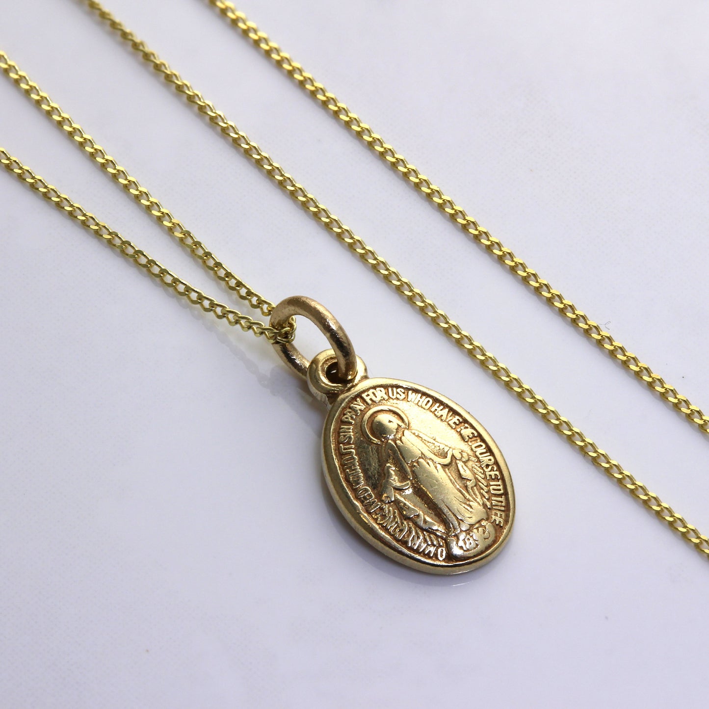 9ct Gold Miraculous Mary Medal Necklace
