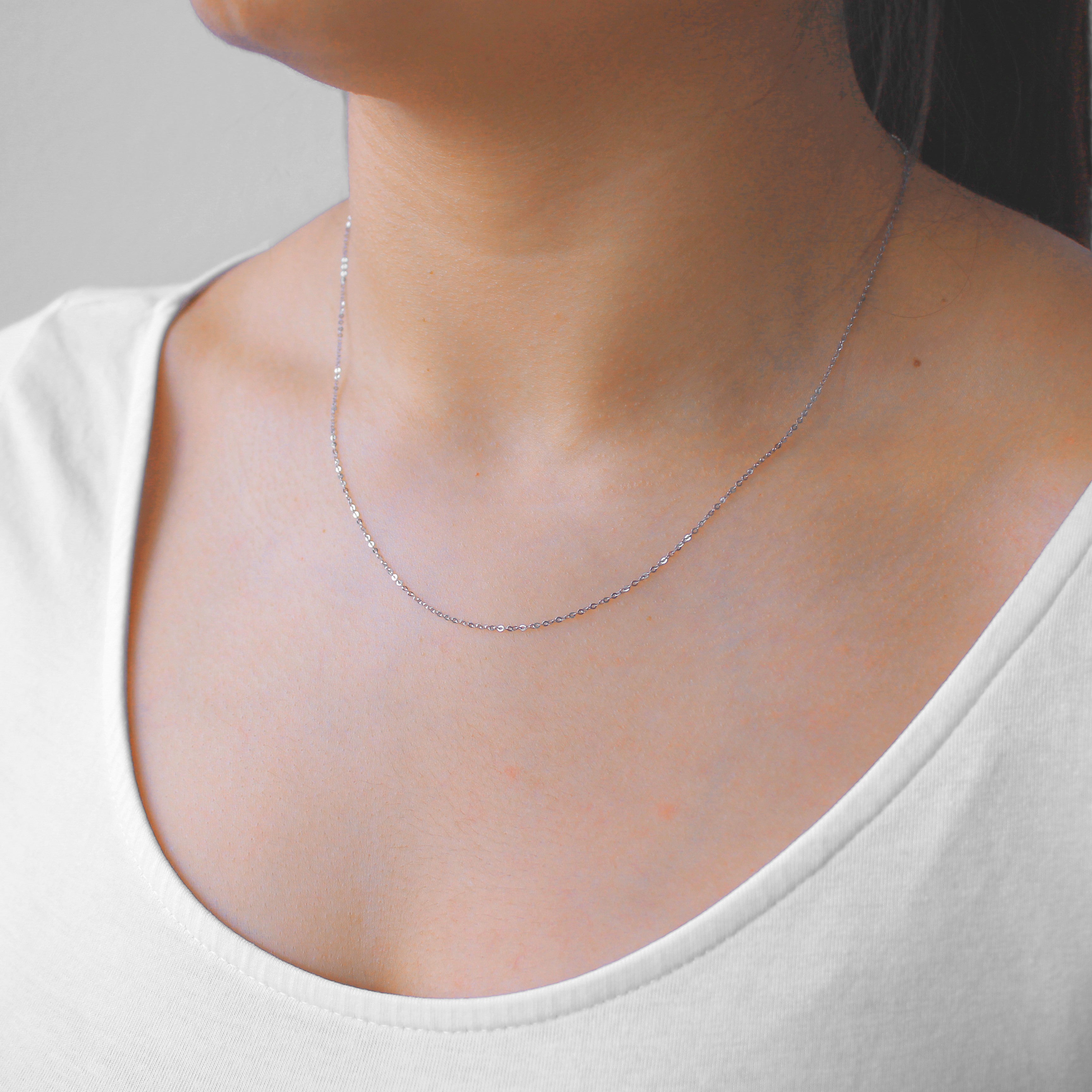 9ct White Gold Hammered Trace Chain 16 - 24 Inches