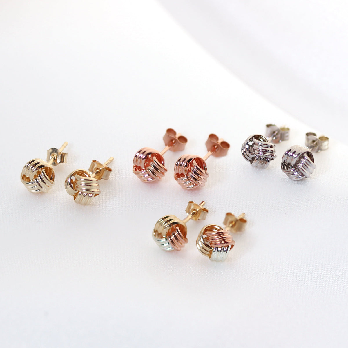 9ct Yellow Gold 6mm Knot Stud Earrings