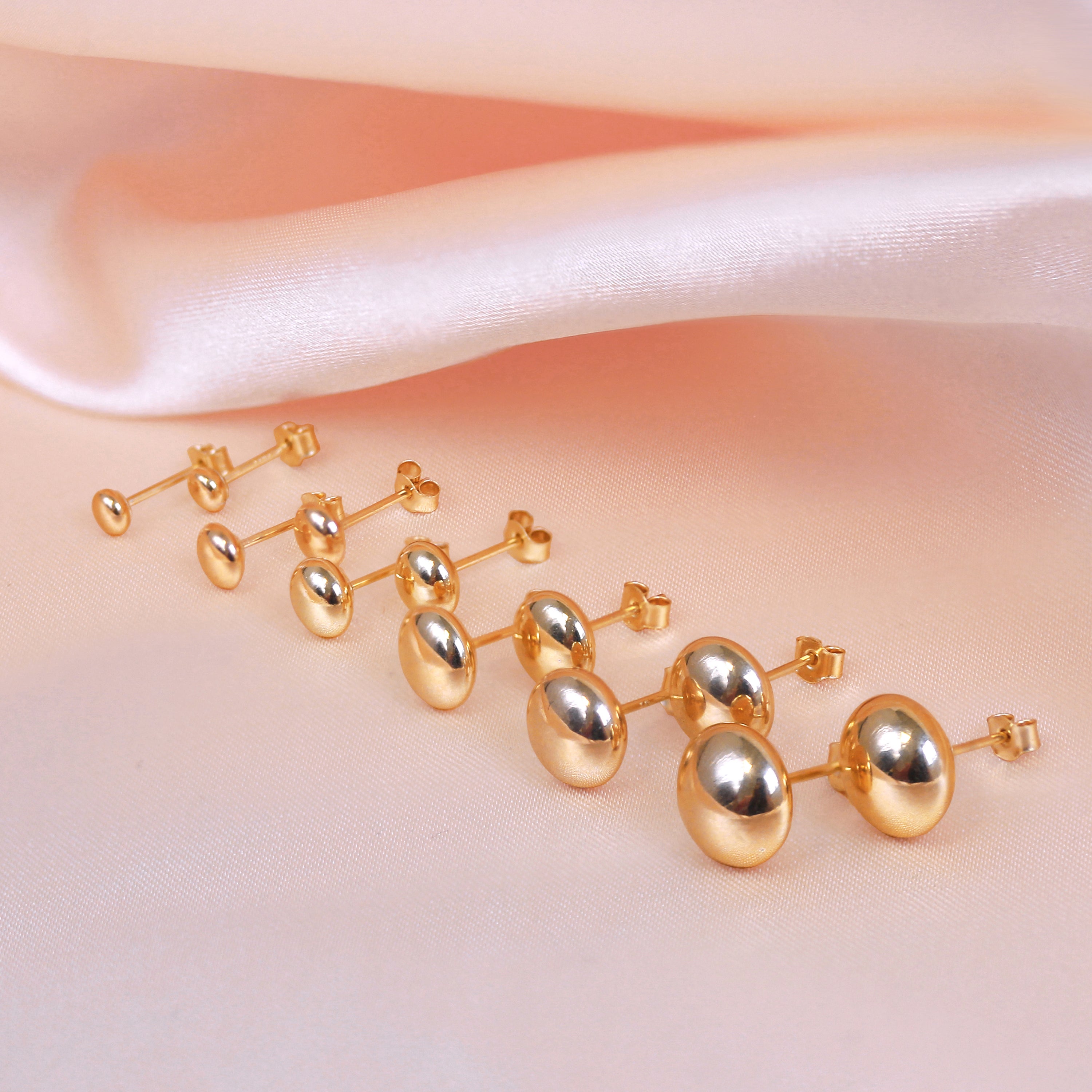 9ct Yellow Gold Plain Round Button Stud Earrings