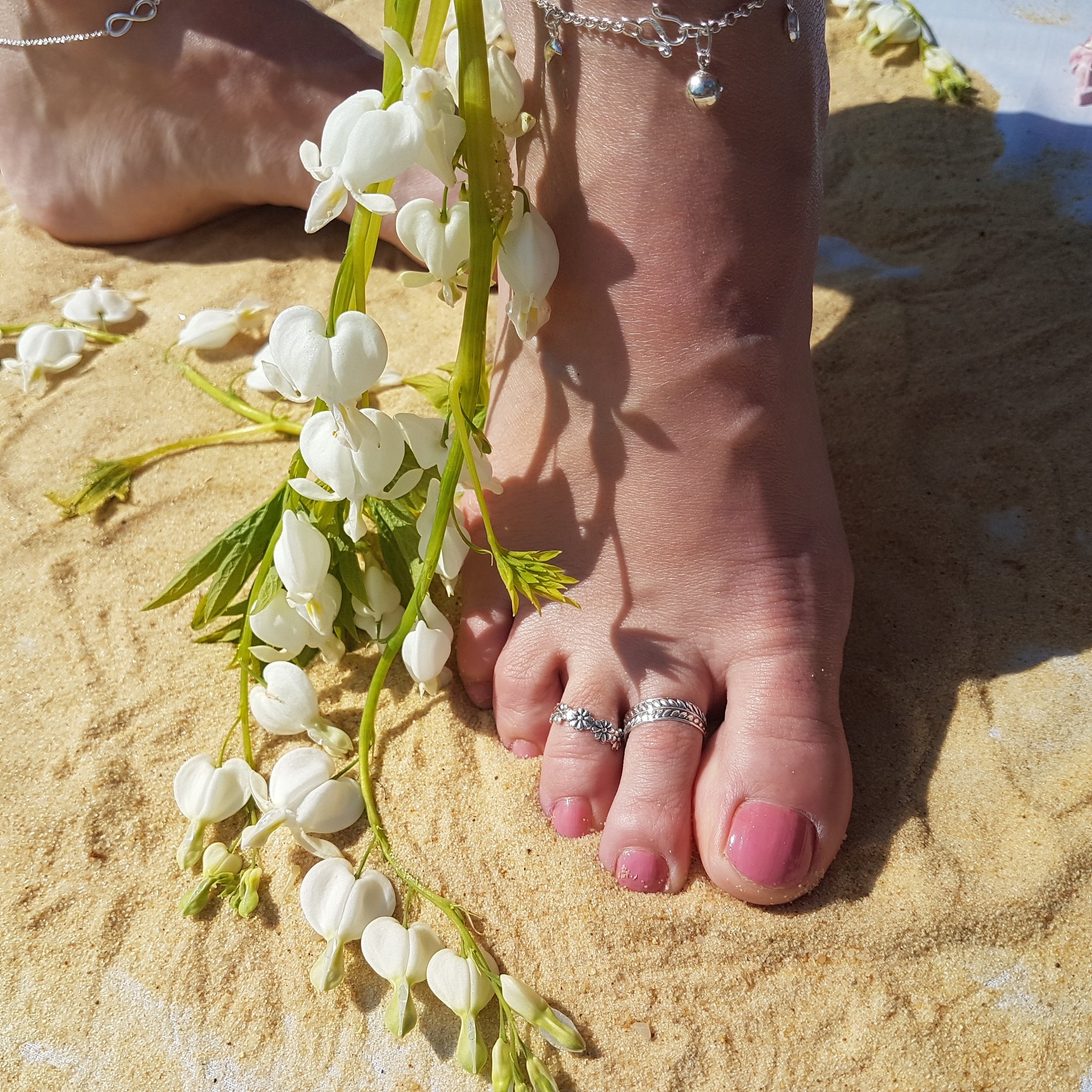 Sterling Silver Daisy Flower Toe Ring
